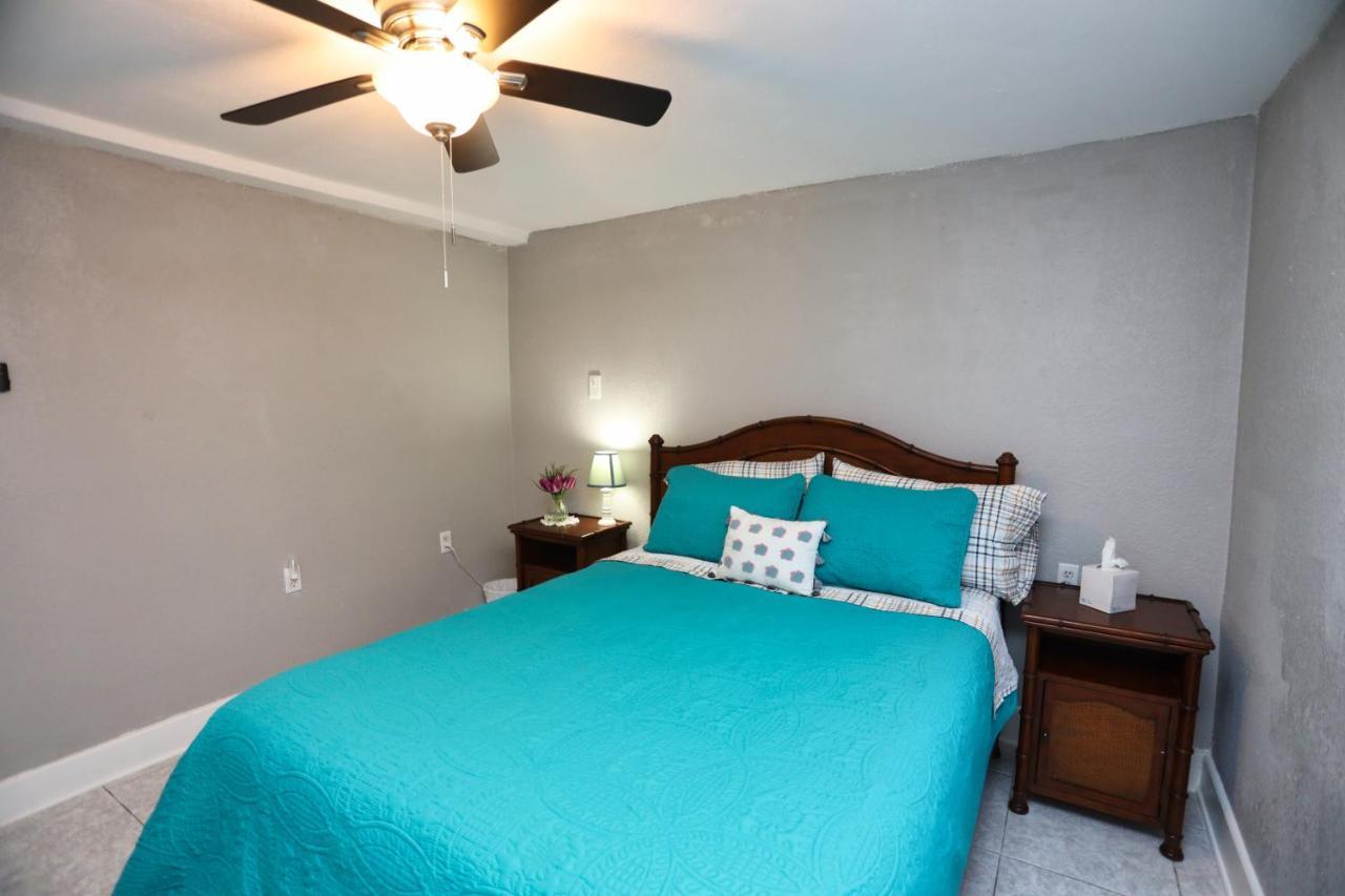 Galveston Getaway - Close To Everything Extérieur photo
